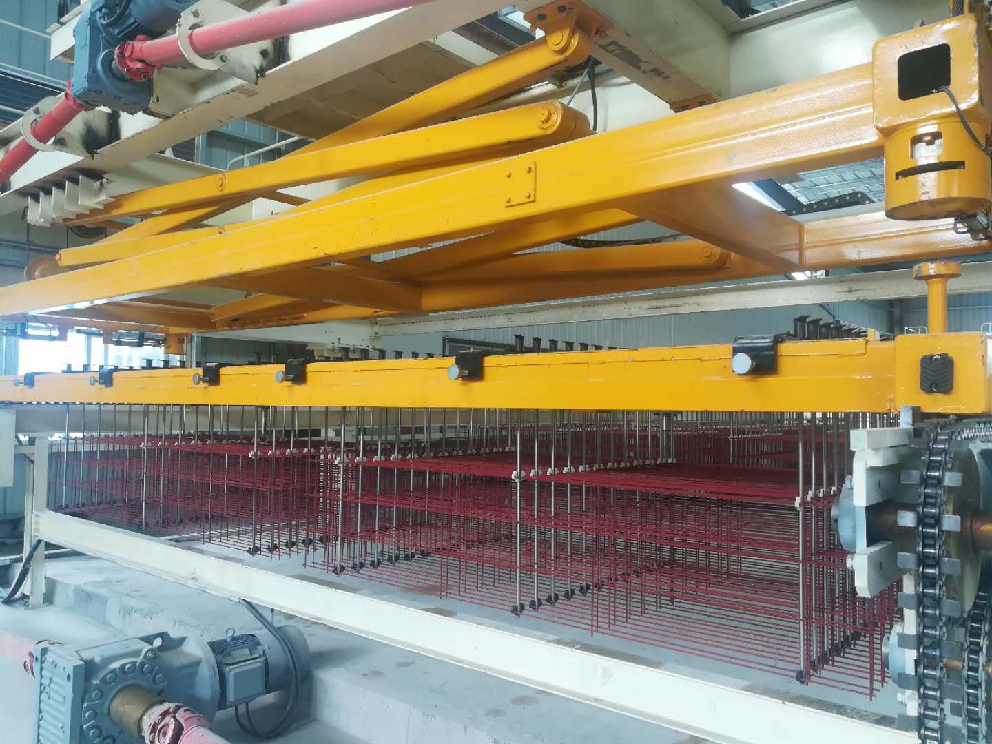 騰寶新材設(shè)備展示